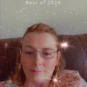 Meet your Posher, Angie